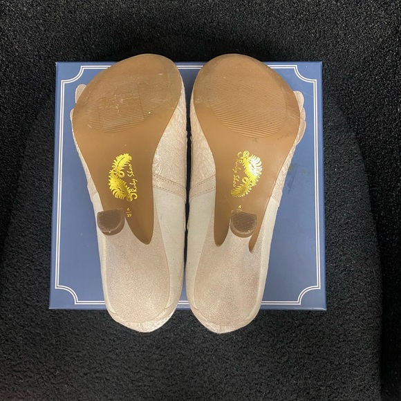 Ruby Shoo “Cindy” US size 8-8.5 (6/39) Vintage Art Deco style shoes - Picture 5 of 6